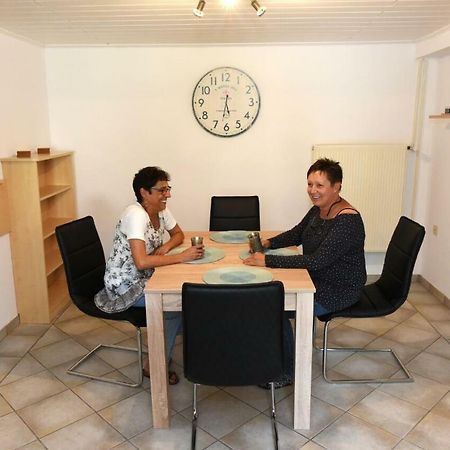 Beim Schneider Villa Ormont Luaran gambar