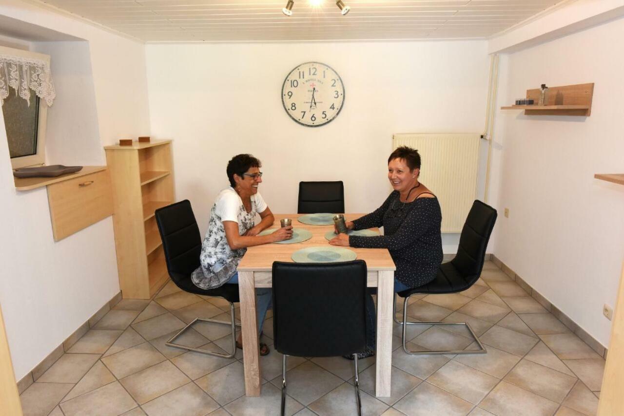 Beim Schneider Villa Ormont Luaran gambar